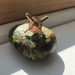 VINTAGE Crossed Baseball Bats on Home Plate Pin